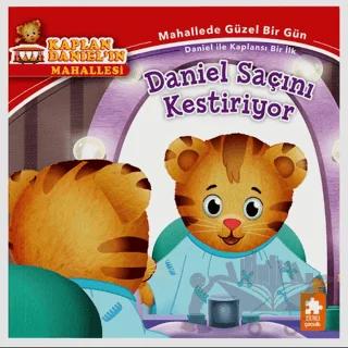 Daniel Saçını Kestiriyor