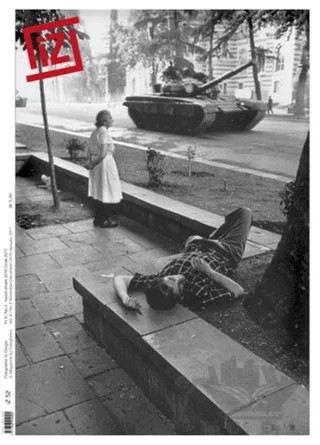 İz Dergisi Sayı: 52 – Fotoğrafevi Yayınları kitap kapağı