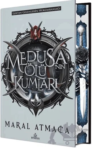 Medusa’nın Ölü Kumları 4 - Yan Boyamalı – Maral Atmaca – Ephesus Yayınları kitap kapağı