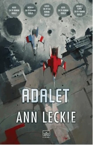 Adalet – Ann Leckie – İthaki Yayınları kitap kapağı