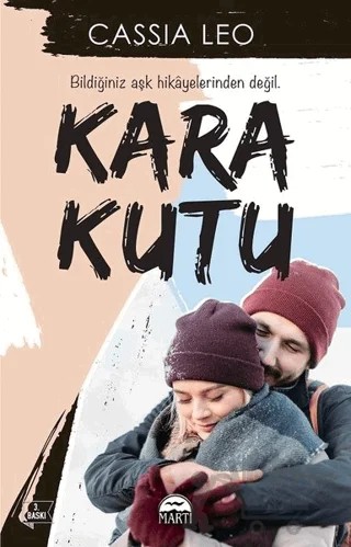 Kara Kutu – Cassia Leo – Martı Yayınları kitap kapağı