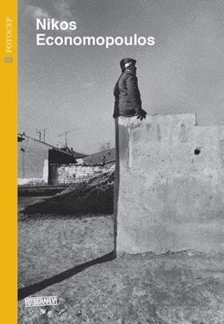 Nikos Economopoulos – Kolektif – Fotoğrafevi Yayınları kitap kapağı