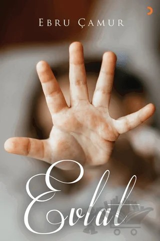 Evlat – Ebru Çamur – Cinius Yayınları kitap kapağı