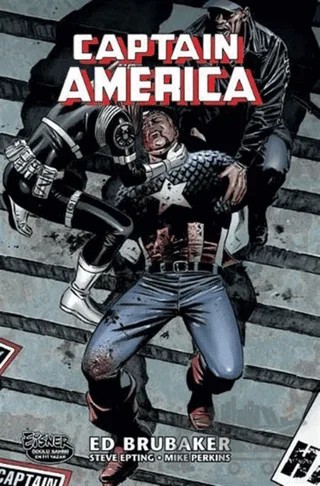 Captain America Cilt 1 - Captain America'nın Ölümü – Ed Brubaker – Marmara Çizgi kitap kapağı