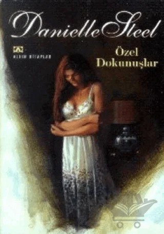 Özel Dokunuşlar – Danielle Steel – Altın Kitaplar kitap kapağı