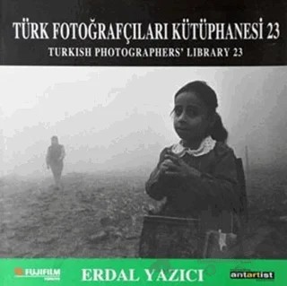 Türk Fotoğrafçıları Kütüphanesi - 23 – Erdal Yazıcı – Uranus kitap kapağı