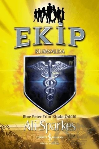 Ekip - Kumsalda – Ali Sparkes – İş Bankası Kültür Yayınları kitap kapağı