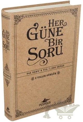 Her Güne Bir Soru: 5 Yıllık Günlük – Potter Style – Pegasus Yayınları kitap kapağı